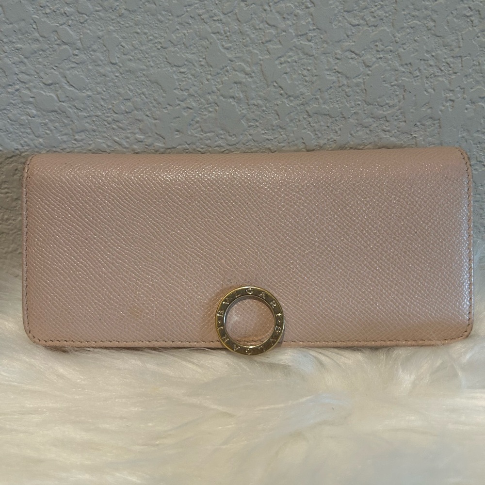 Bvlgari Blush Logo Clip Leather Wallet with Gold-Tone Logo Ring